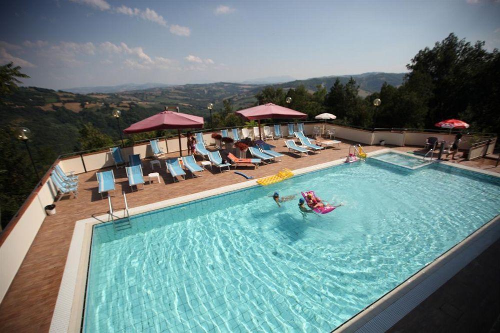 Albergo Centopini Gemmano Ngoại thất bức ảnh