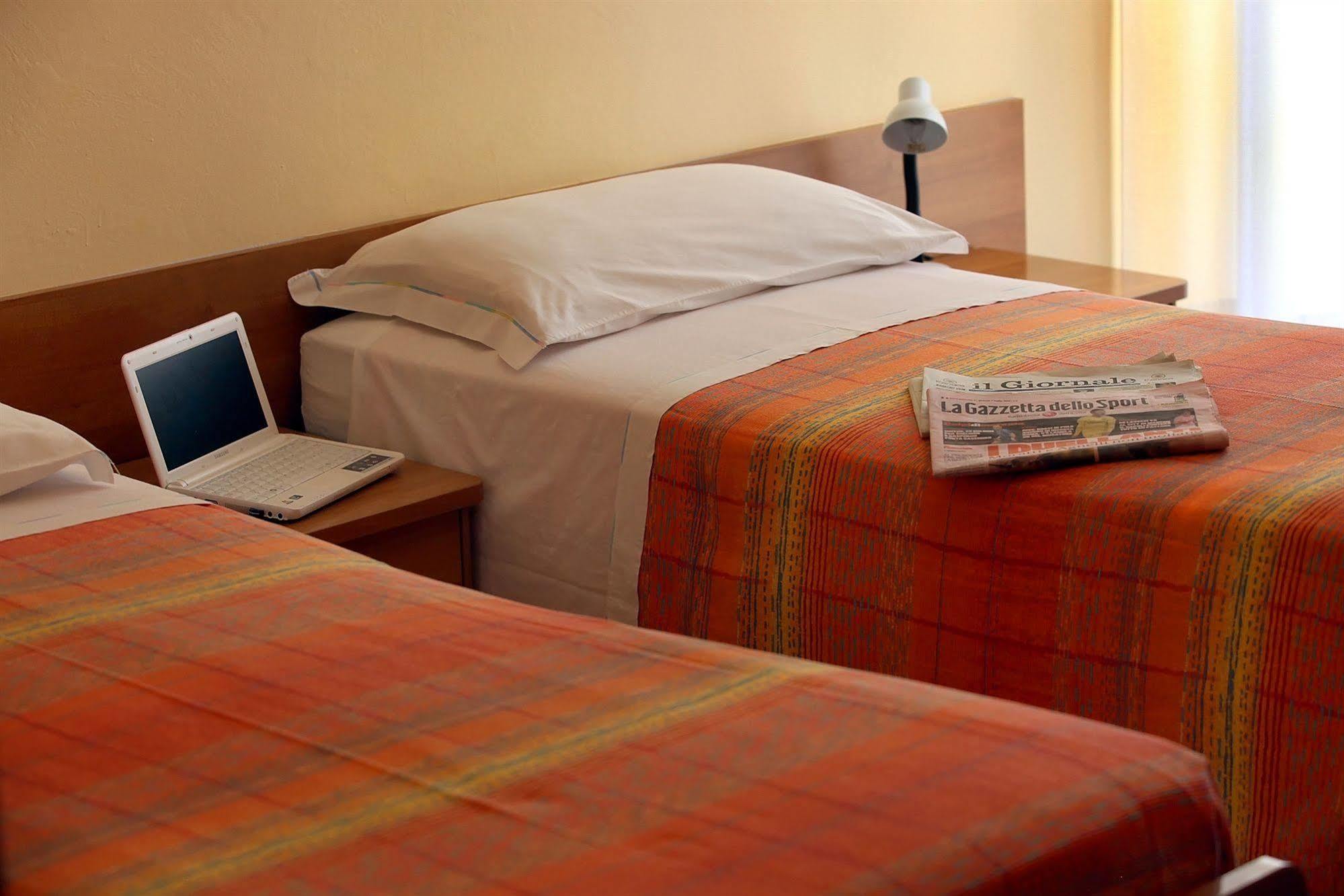 Albergo Centopini Gemmano Ngoại thất bức ảnh